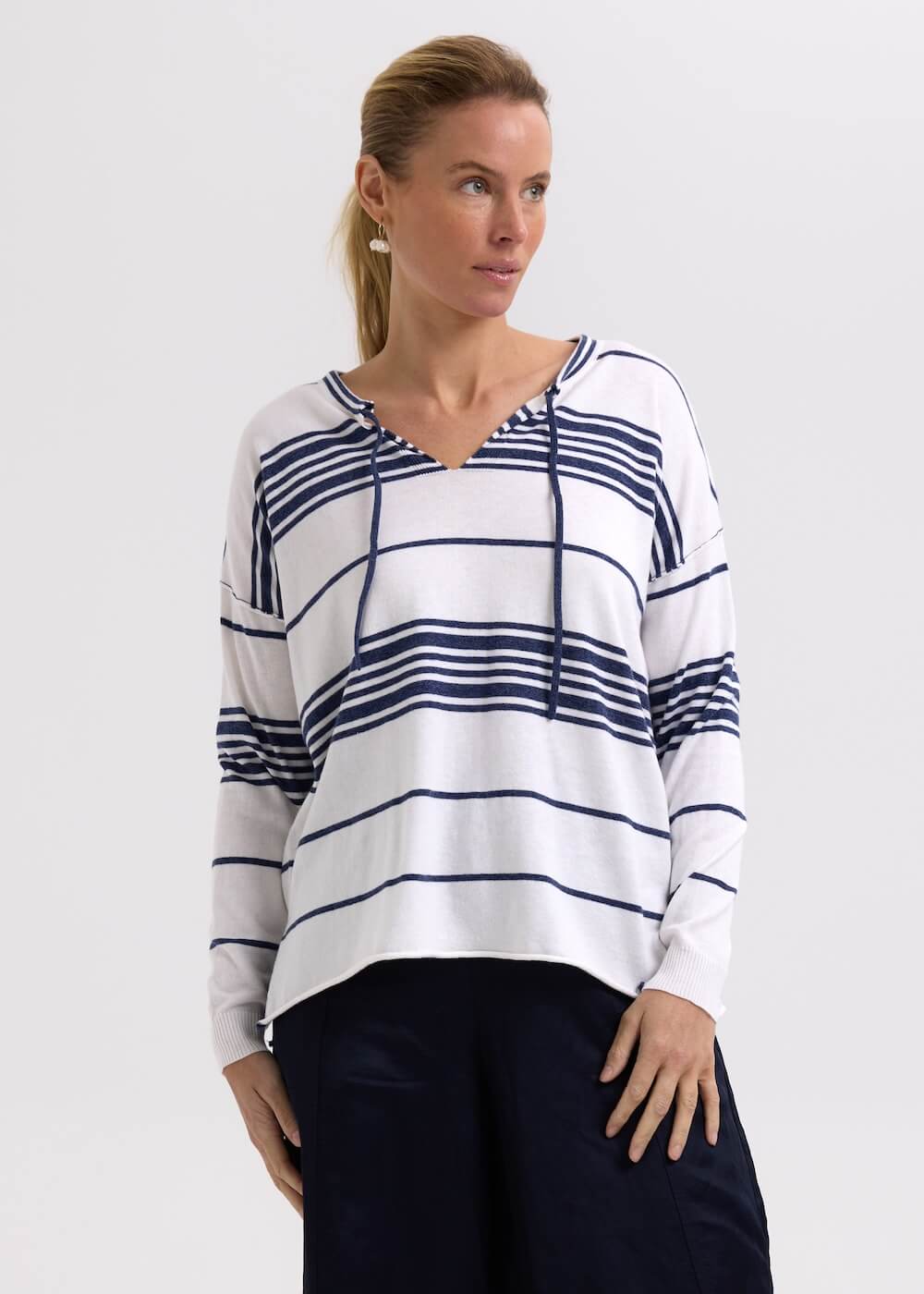 Zaket & Plover - Beach Bum Jumper - White ZP7702
