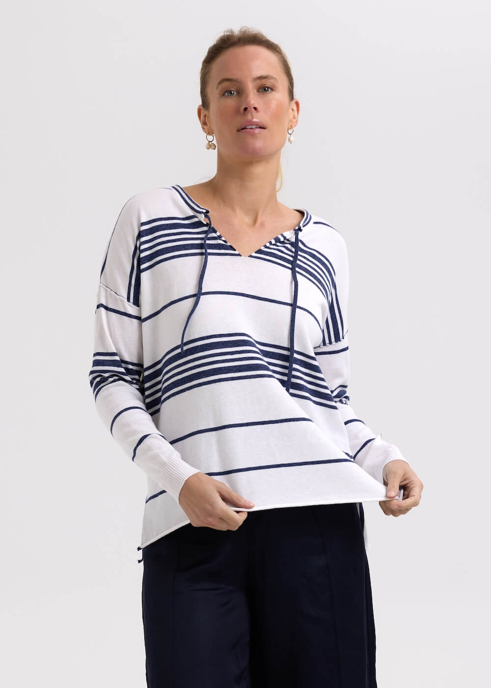 Zaket & Plover - Beach Bum Jumper - White ZP7702