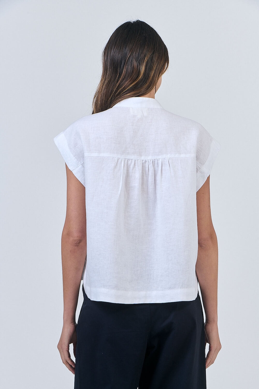 Naturals by O & J - Cap Sleeve Linen Button Up Blouse - White (GA429)
