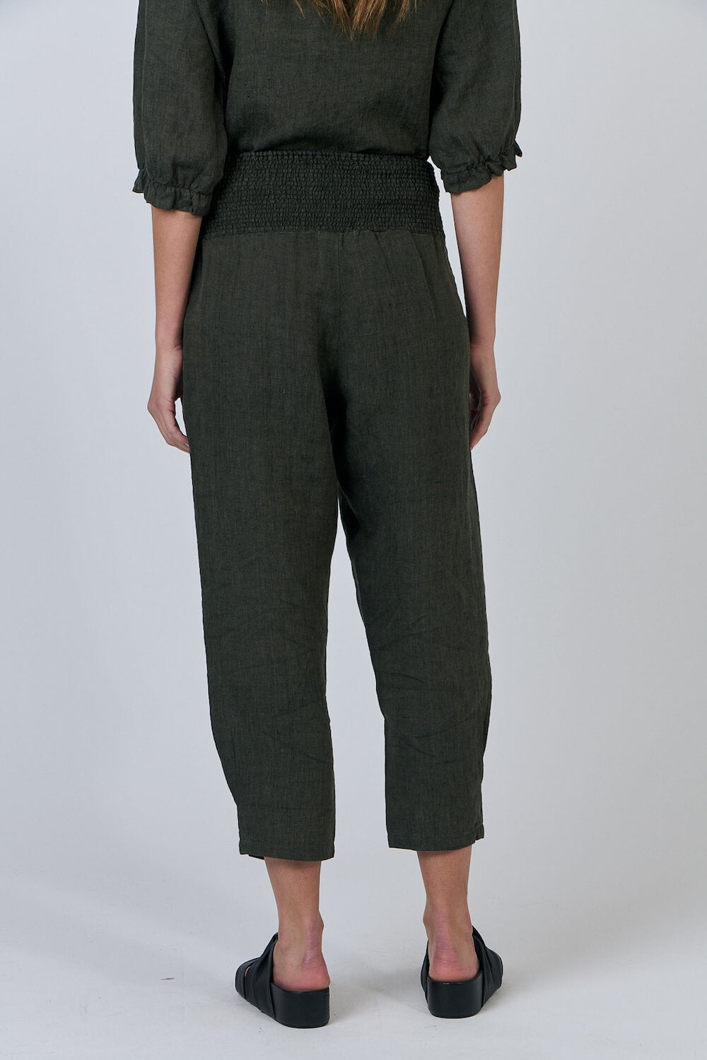 Naturals by O & J - Wide Waistband Linen Pants - Licorice (GA615)