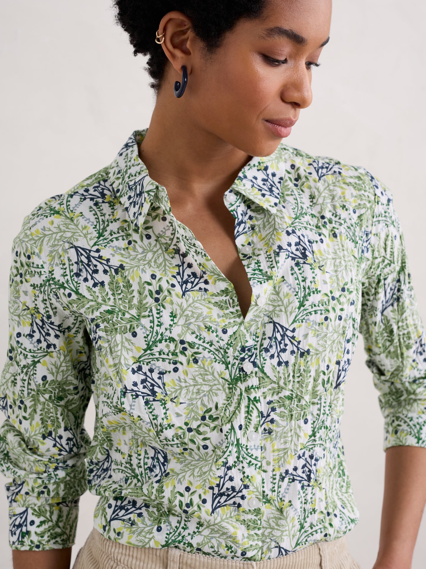 Seasalt 'Larissa Shirt' - Pressed Fern Chalk