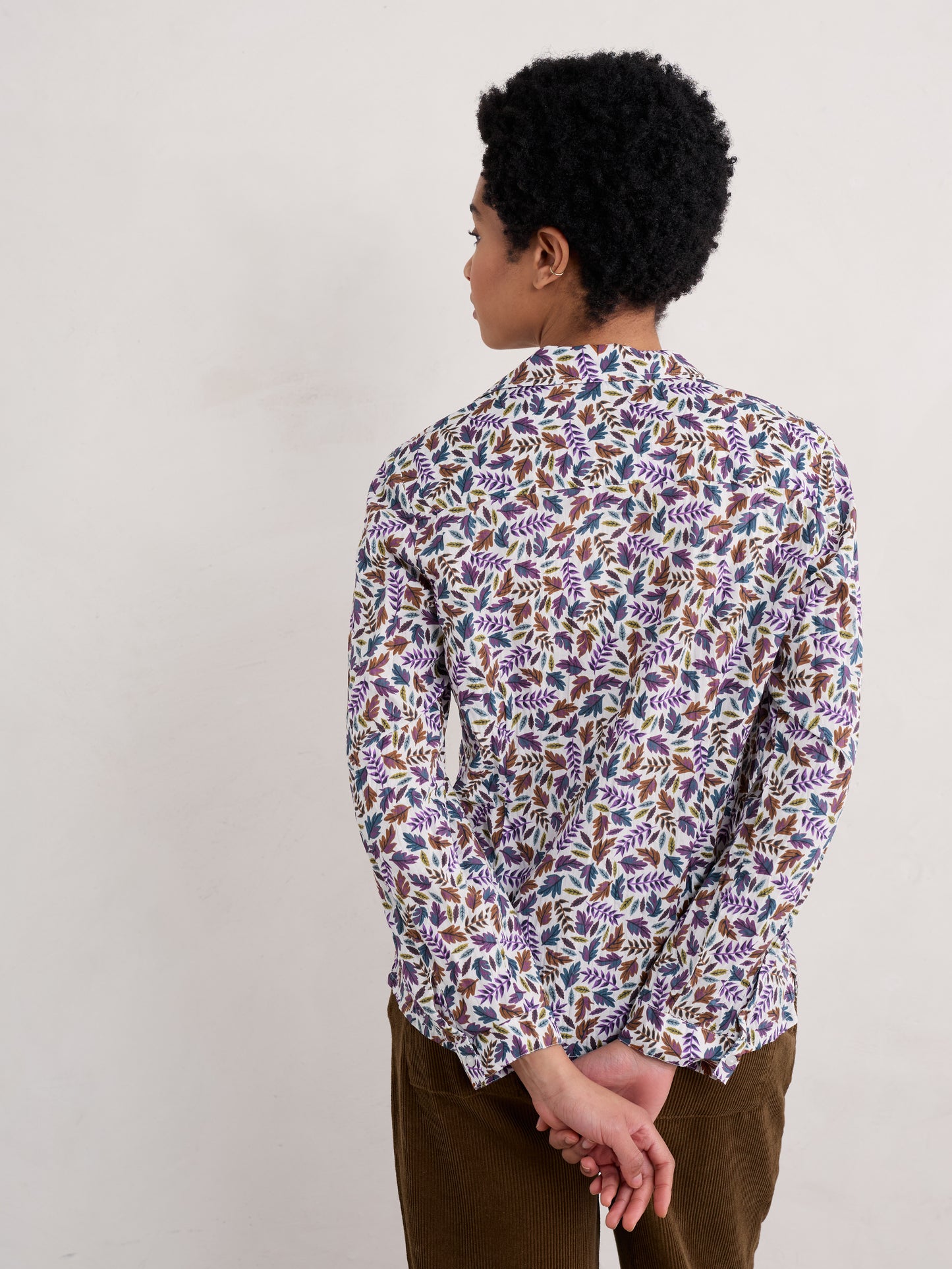 Seasalt 'Larissa Shirt' - Sunlit Leaves Chalk