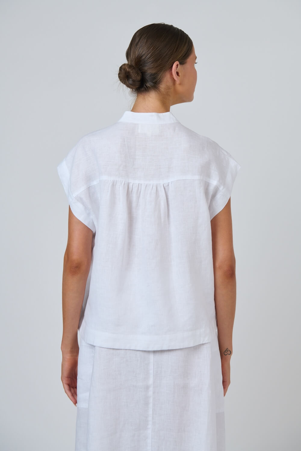 Naturals by O & J - Cap Sleeve Button Up Blouse (GA429) - White
