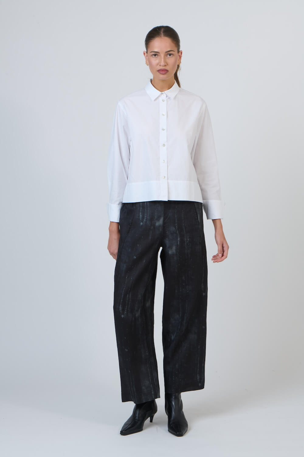 Naturals by O & J - GA546 Timeless Button Down Shirt - White