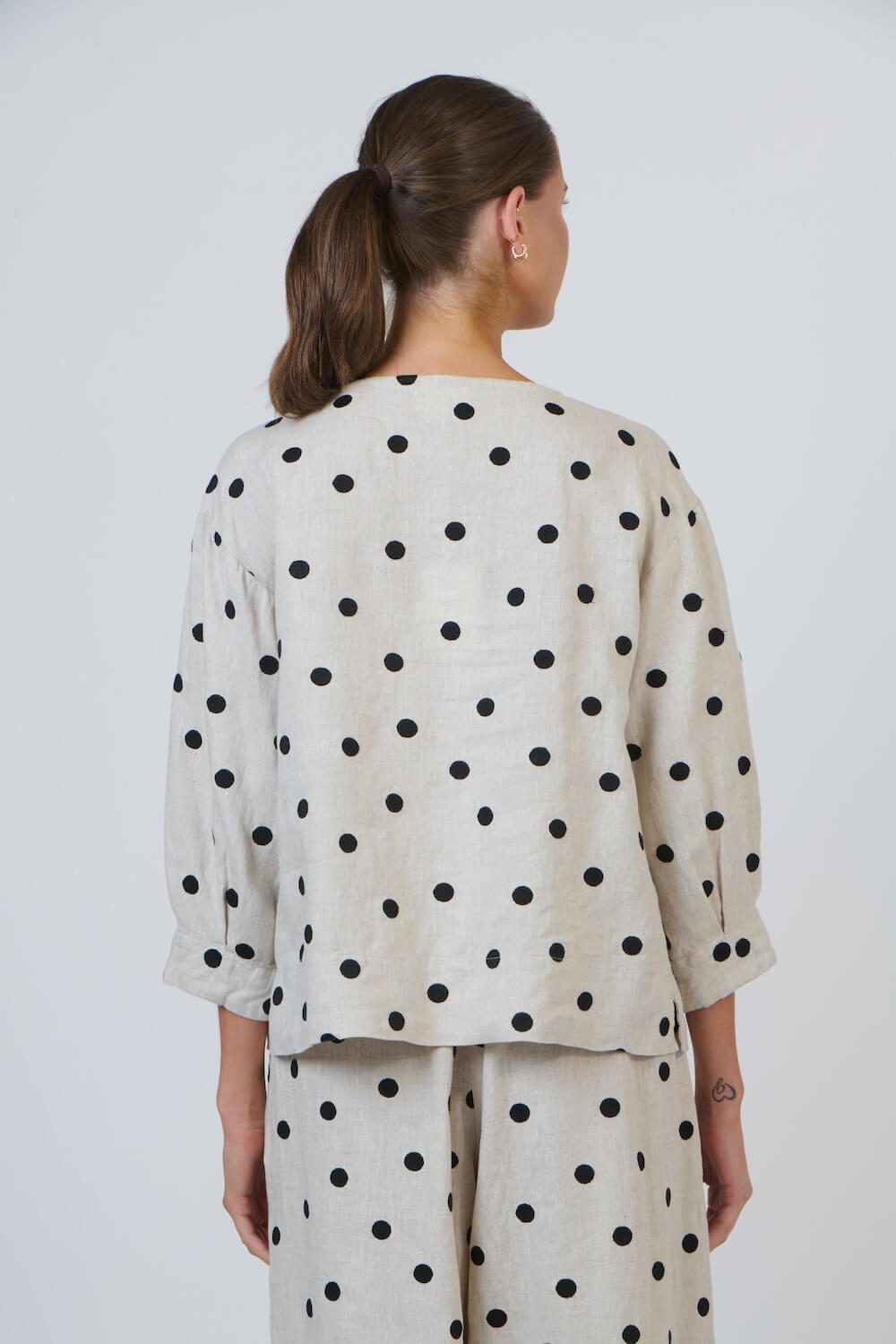 Naturals by O & J - GA674 3/4 Sleeve Linen Top - Poppy Seed