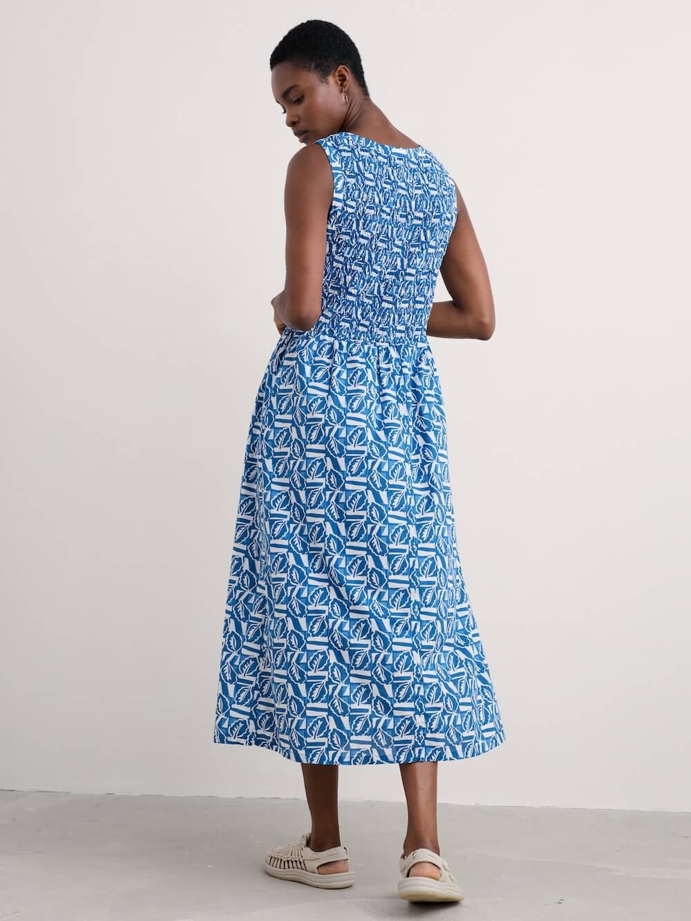 Seasalt - Sleeveless Meadowswest Dress - Leaf Patch Sailor