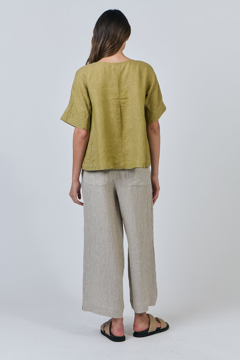 Naturals by O & J - Short Sleeve Linen Blouse - Bamboo (GA585)
