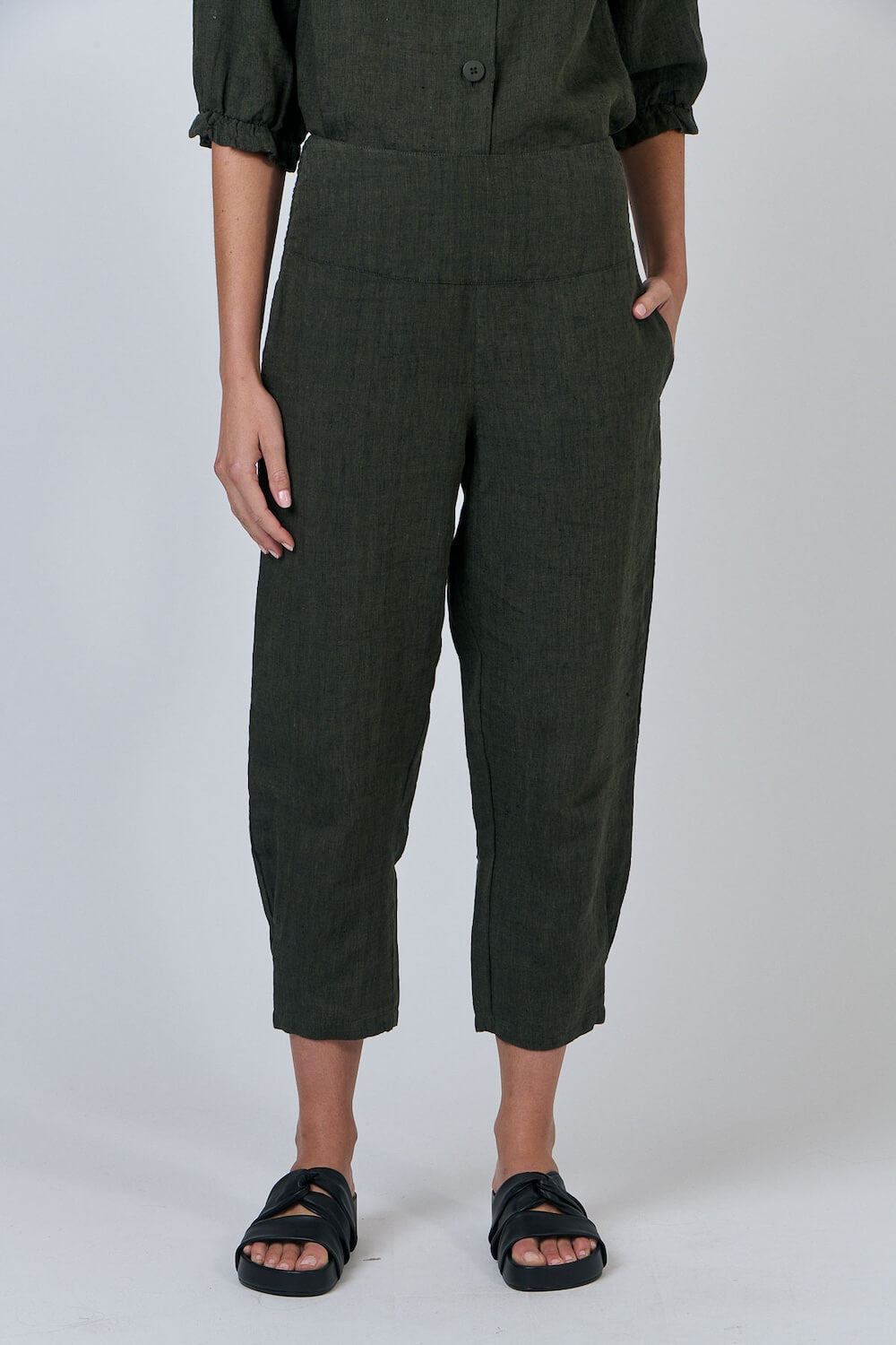 Naturals by O & J - Wide Waistband Linen Pants - Licorice (GA615)