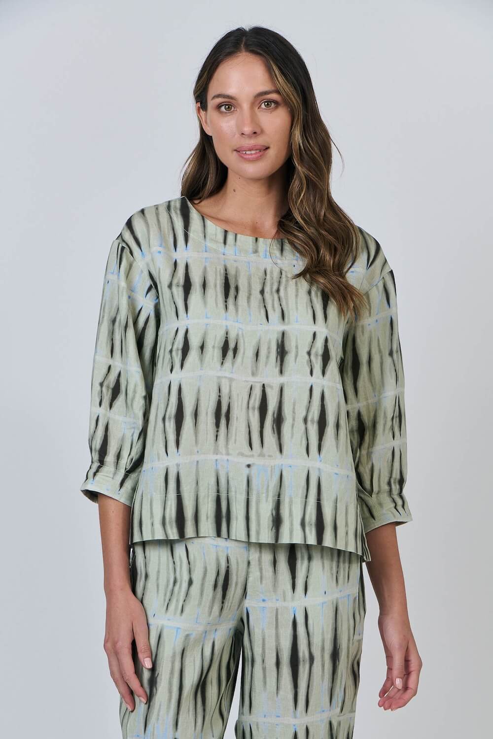 Naturals by O & J - 3/4 Sleeve Boat Neck Blouse - Exposure (GA641)