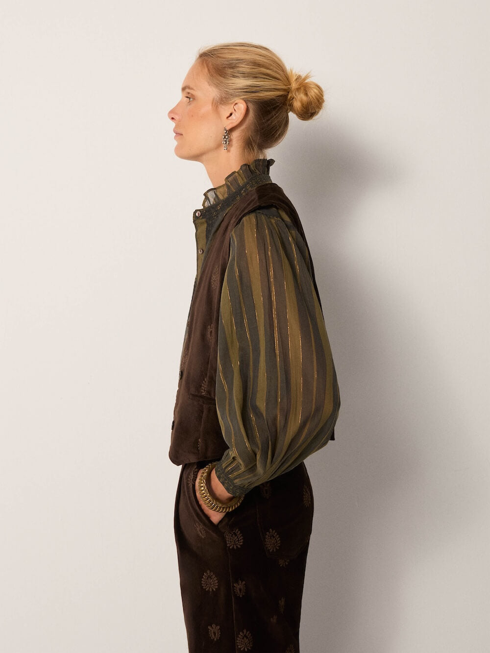 Maison Hotel - Kafka Vest - Macchiato