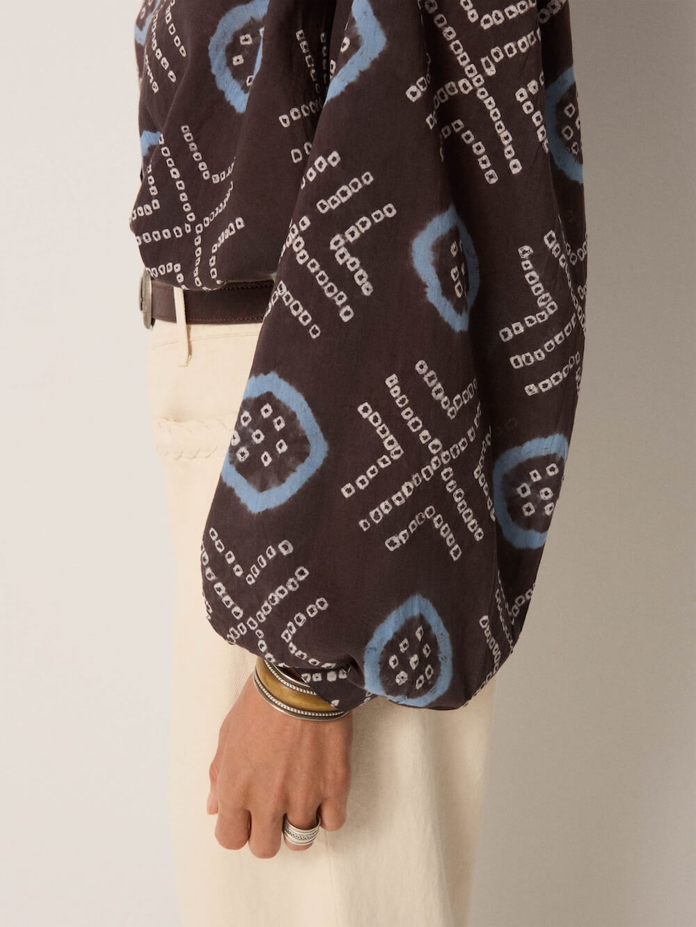 Maison Hotel - Omara Blouse - Stormy Blue