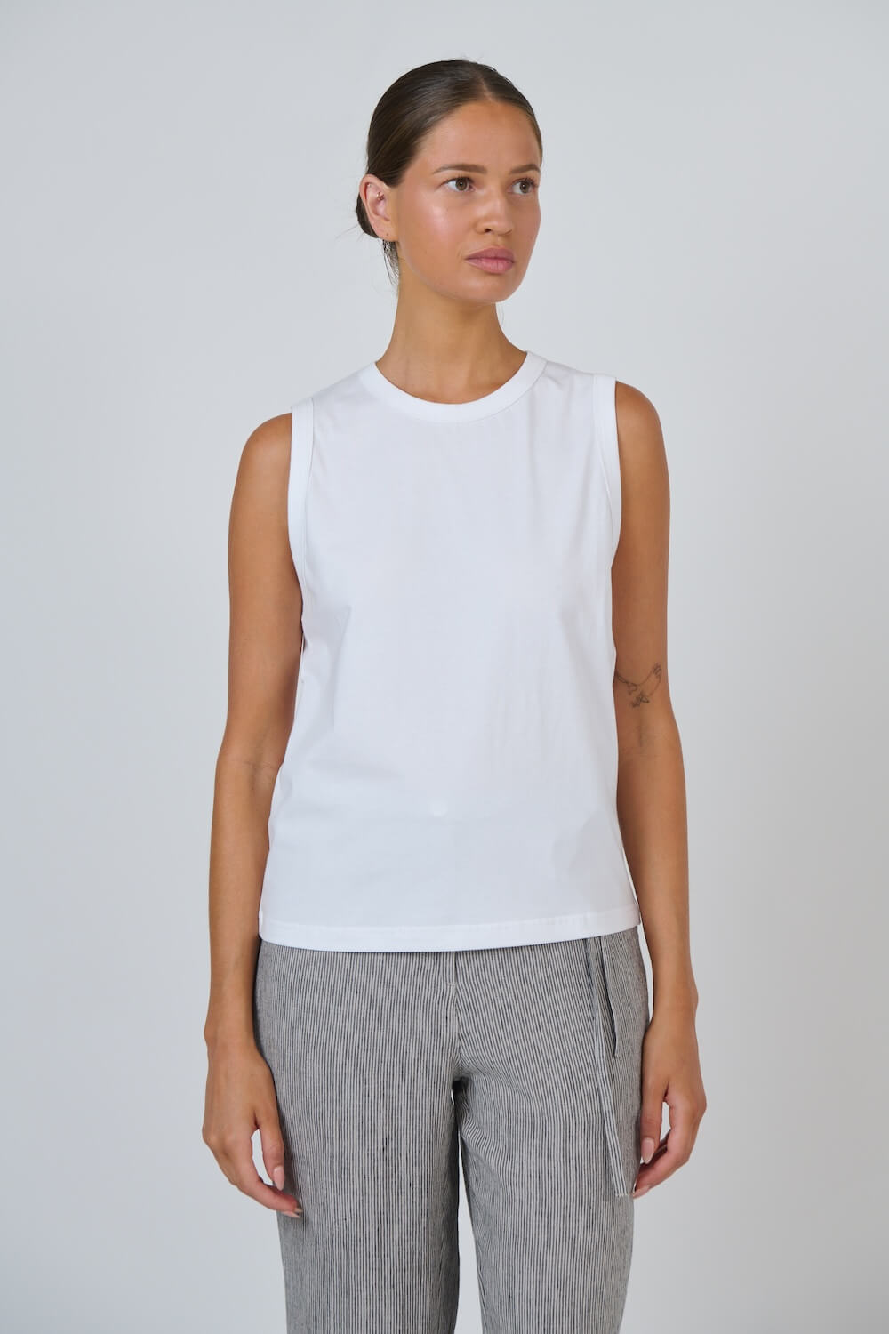 Naturals by O & J - Classic Singlet (GA742) - White