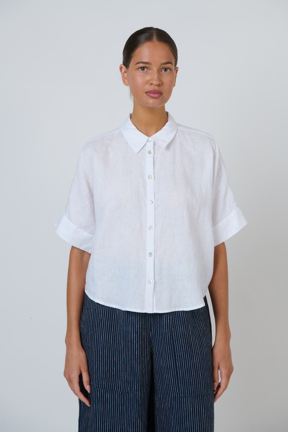 Naturals by O & J - Crisp Collared Linen Shirt (GA685) - White