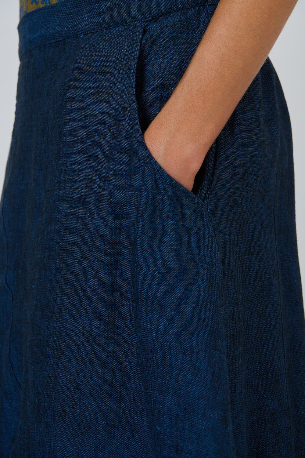 Naturals by O & J - Midi Linen Skirt (GA736) - Eclipse