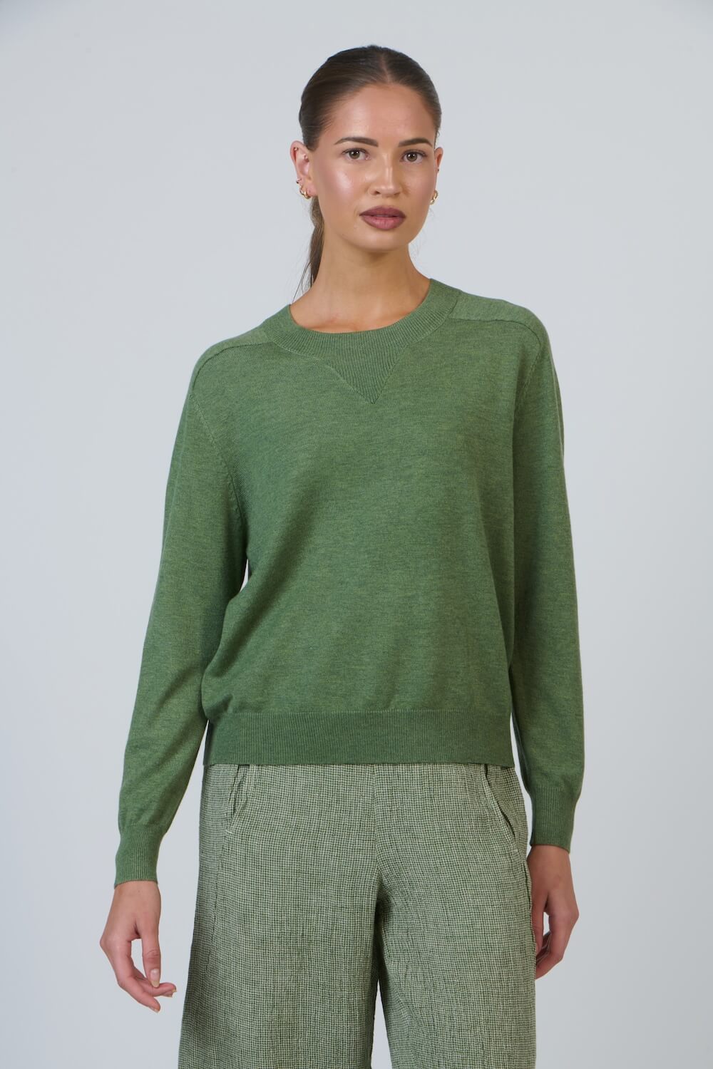 Naturals by O & J - OJW38 Crew Pullover - Sap
