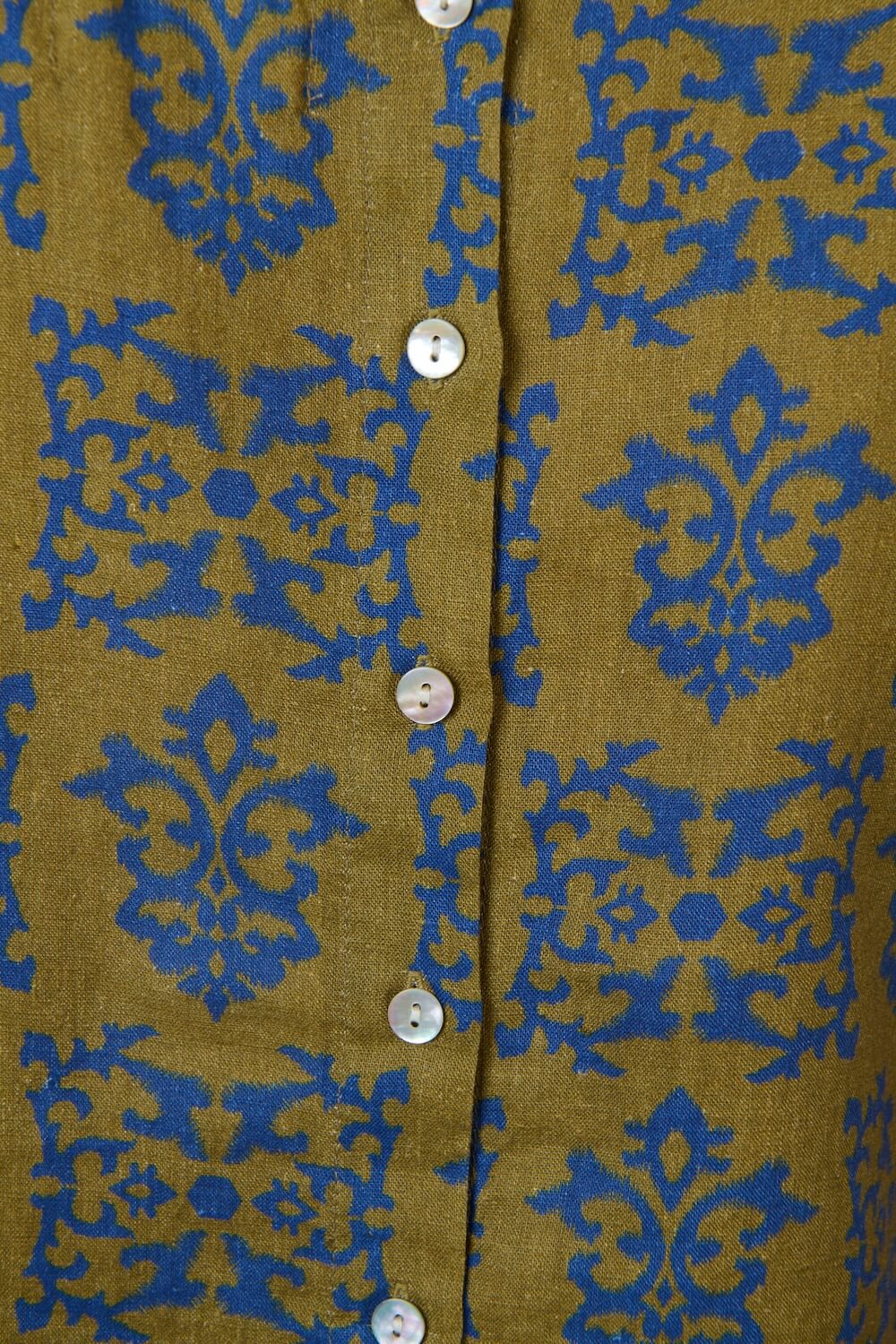 Naturals by O & J - V Neck Top (GA729) - Motif