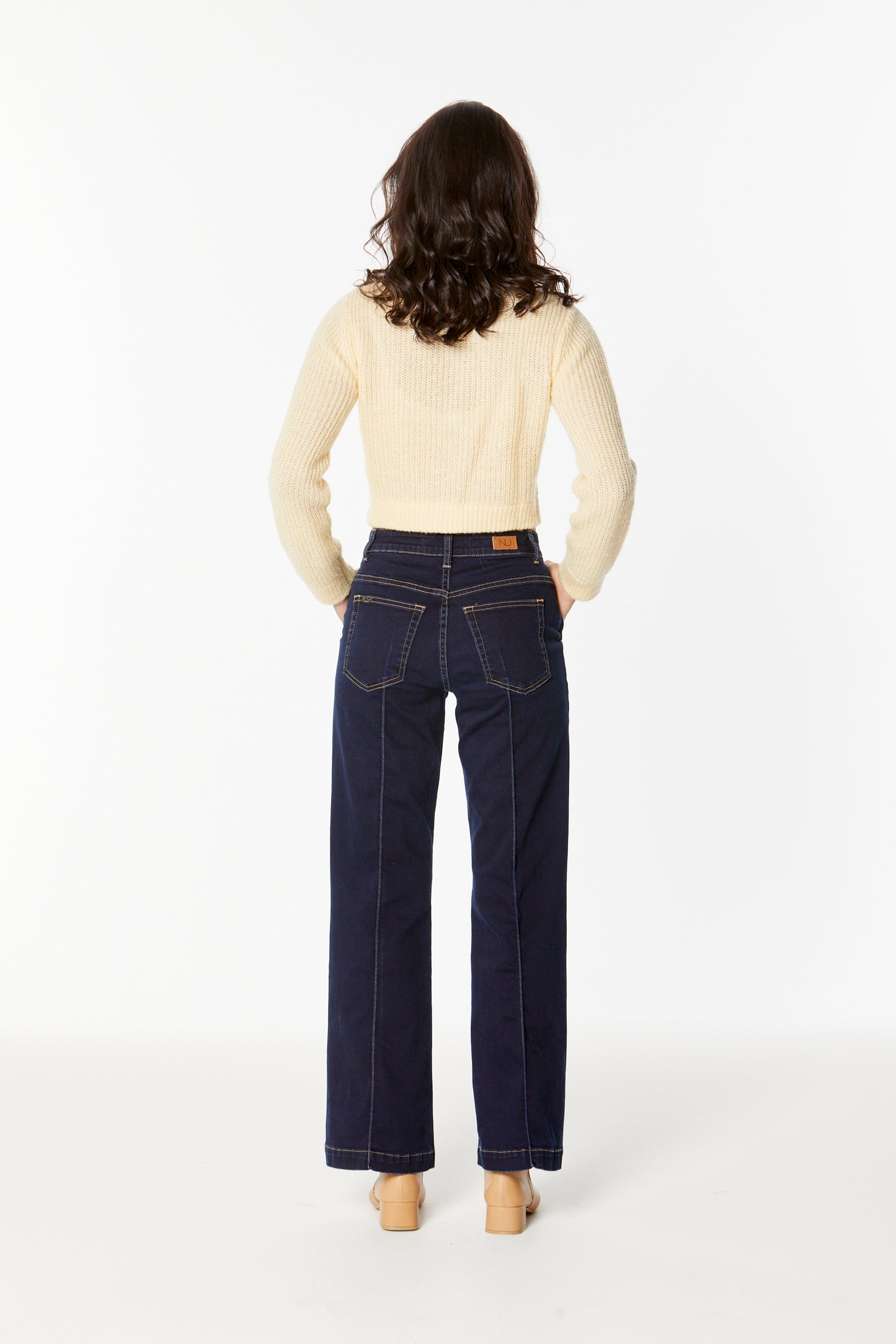 New London Jean Regis