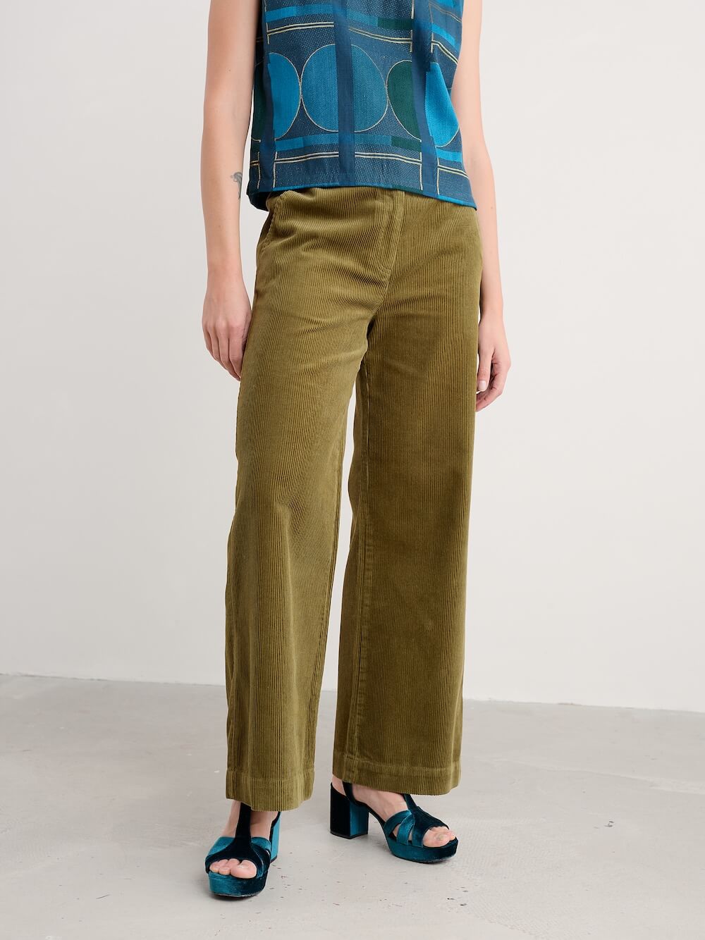 Seasalt - Dillwyn Trousers - Bright Olive Corduroy