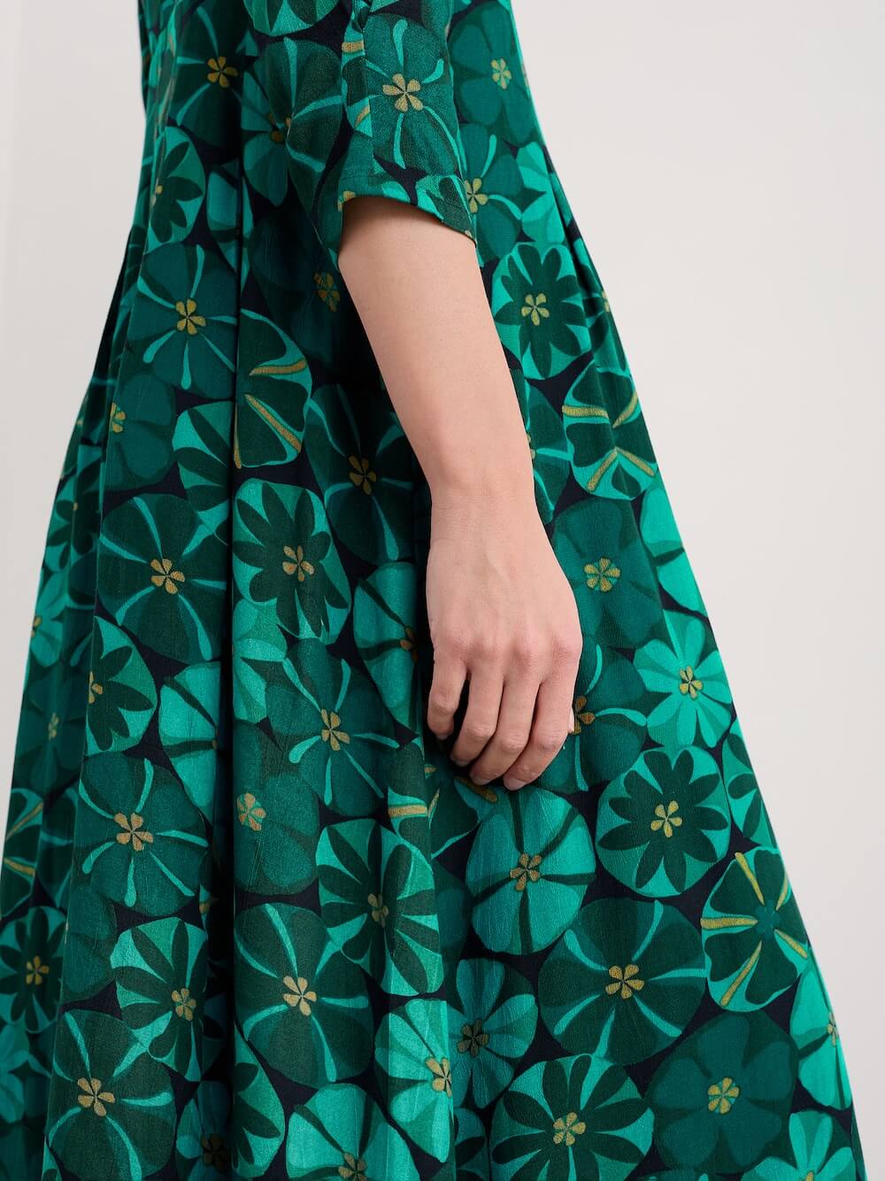 Seasalt - Etta Dress - Handicraft Flowers Onyx