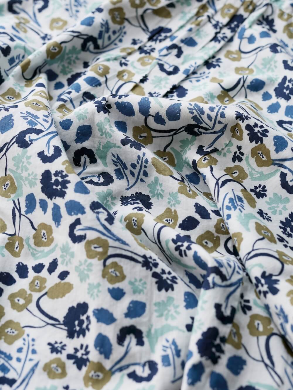 Seasalt - Rushmaker Shirt - Beach Blooms Chalk