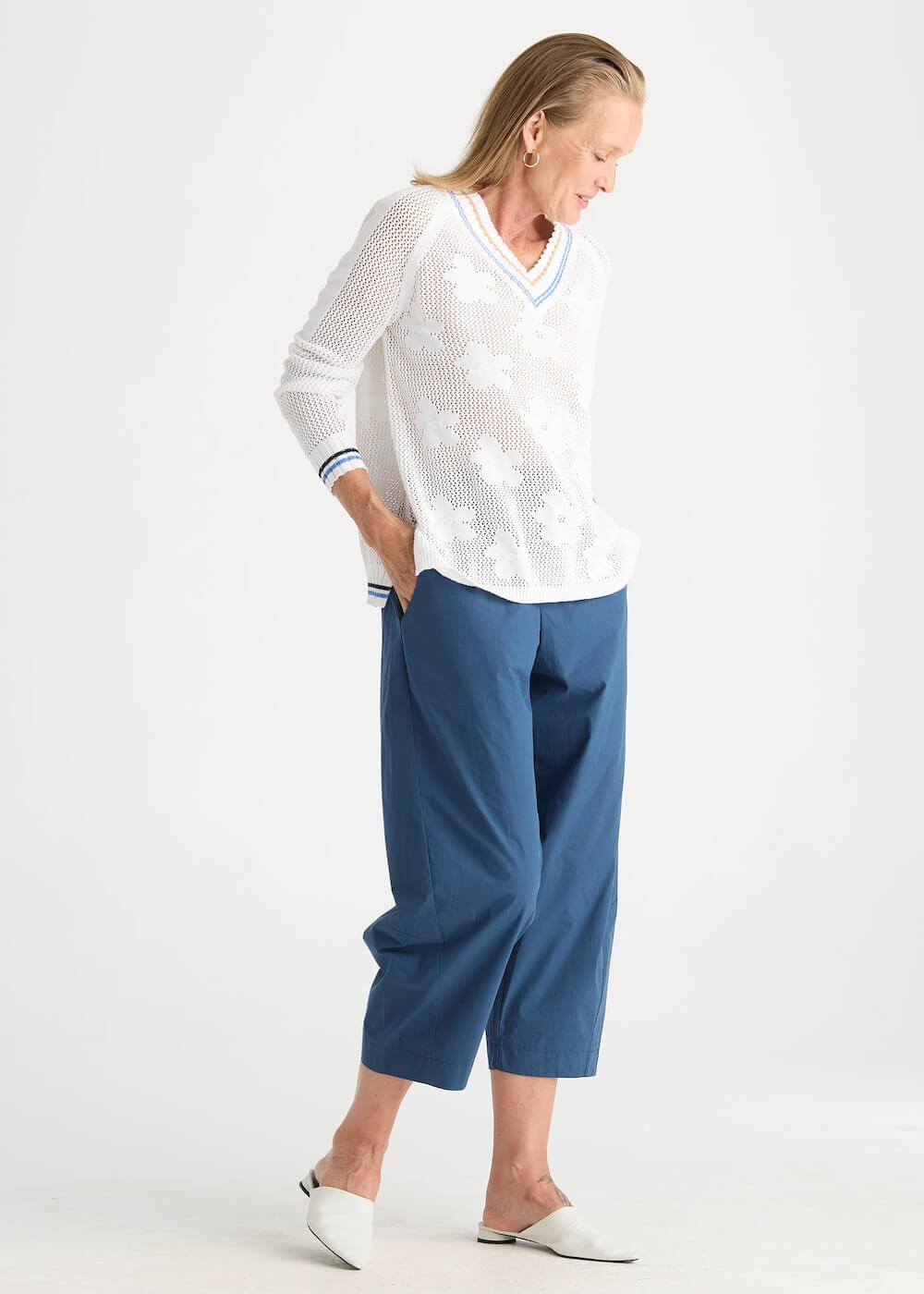 Zaket & Plover - Floral Pointelle Vee - White (ZP8813)