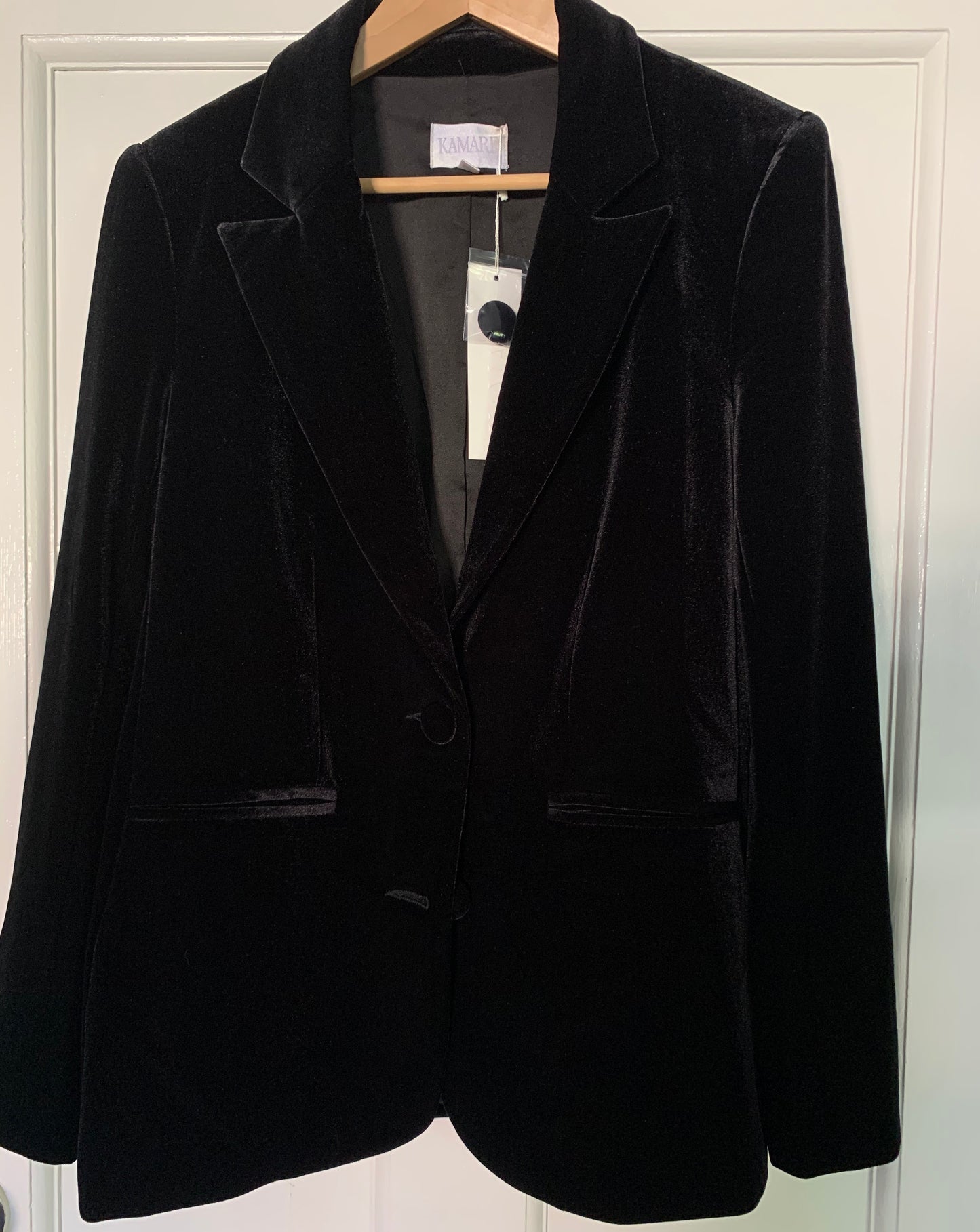 Kamare Surry Velvet Jacket Black